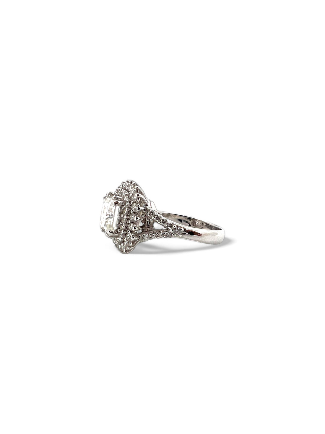 Ellegi Gioielli | Anello princess con moissanite